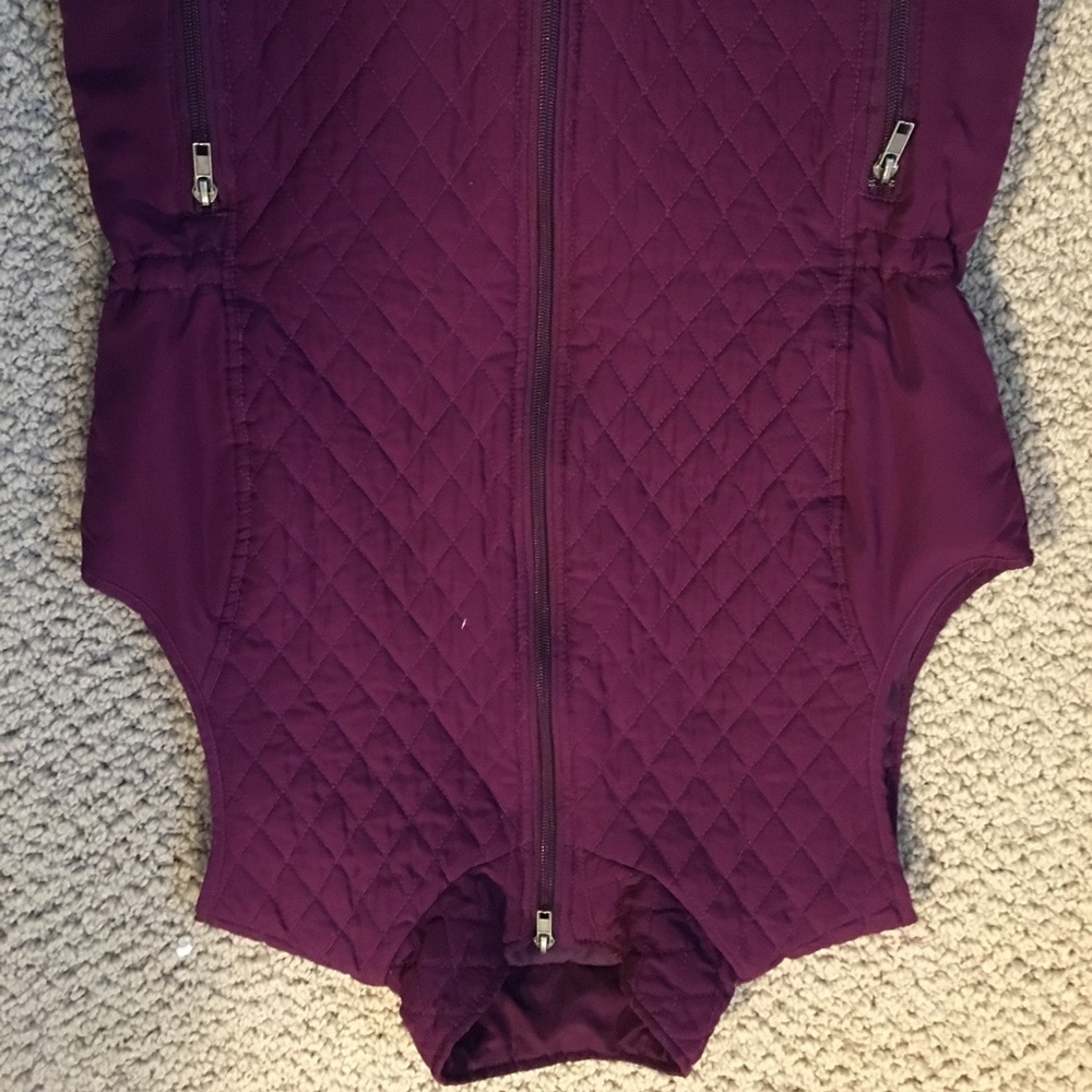 Dark purple/fascia quilted vest